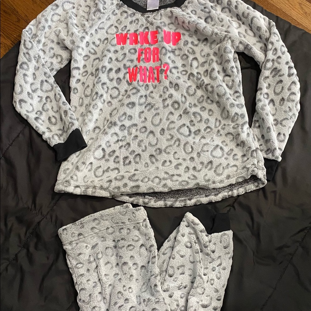 Pajama set